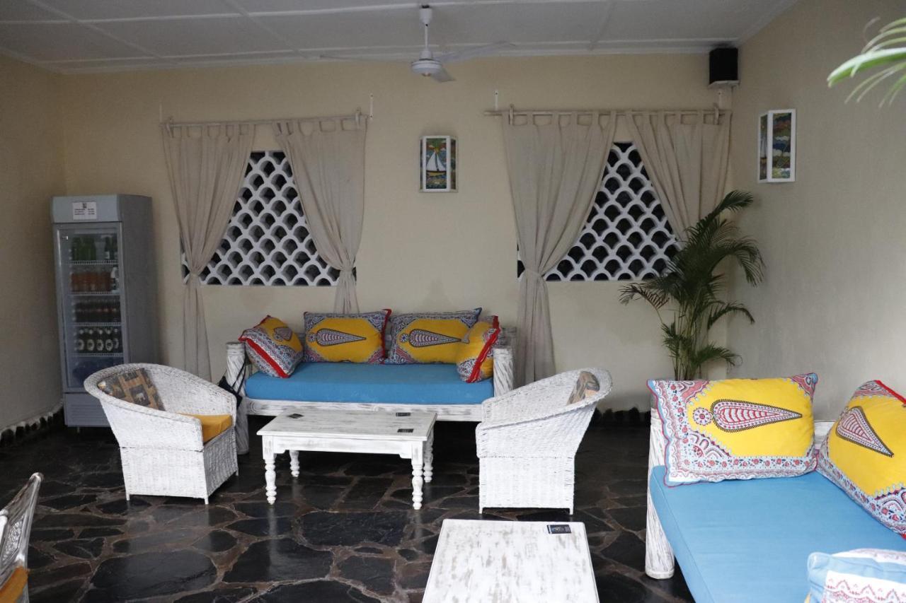 Seawhispers Inn Watamu Exterior foto